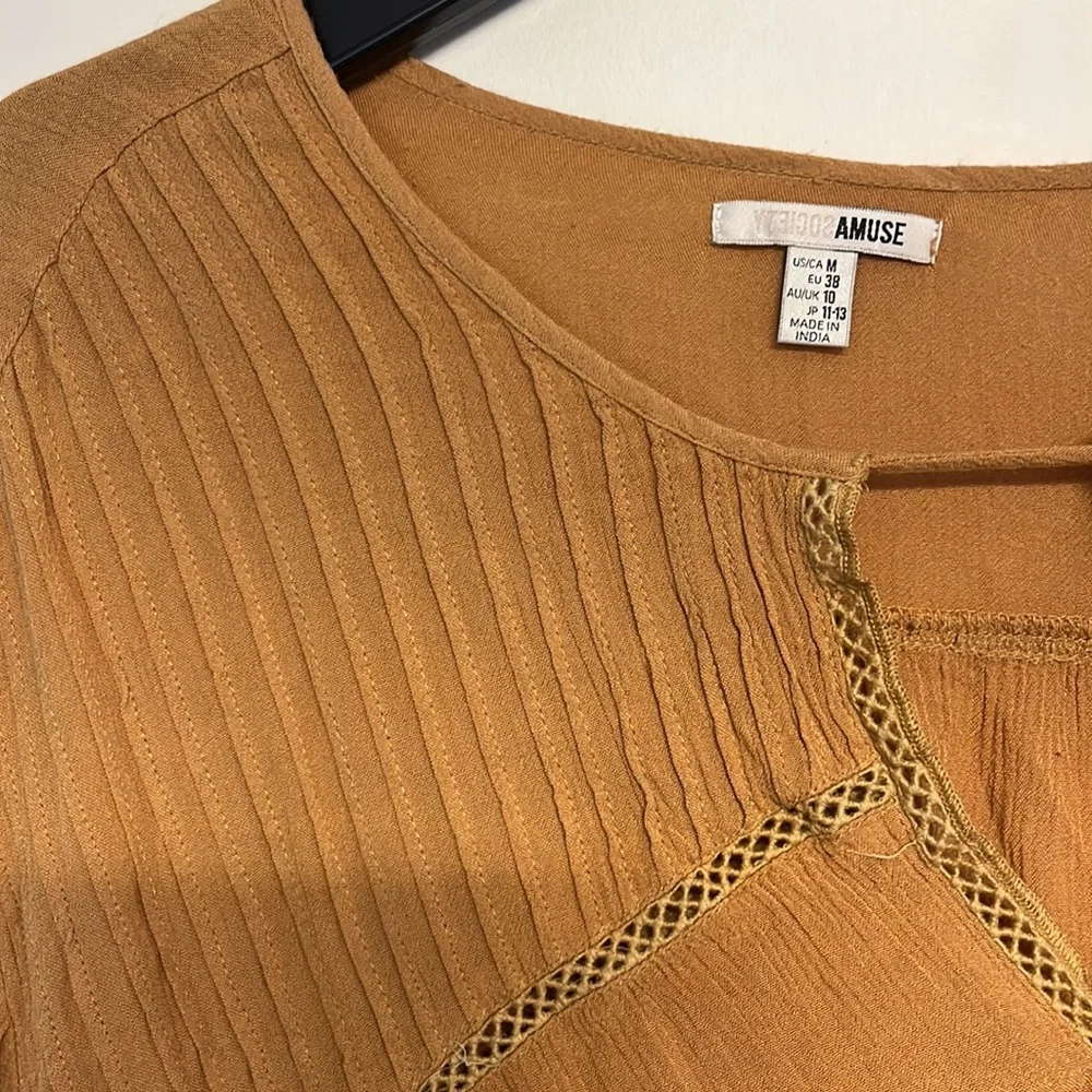 Top - Picture 3 of 9